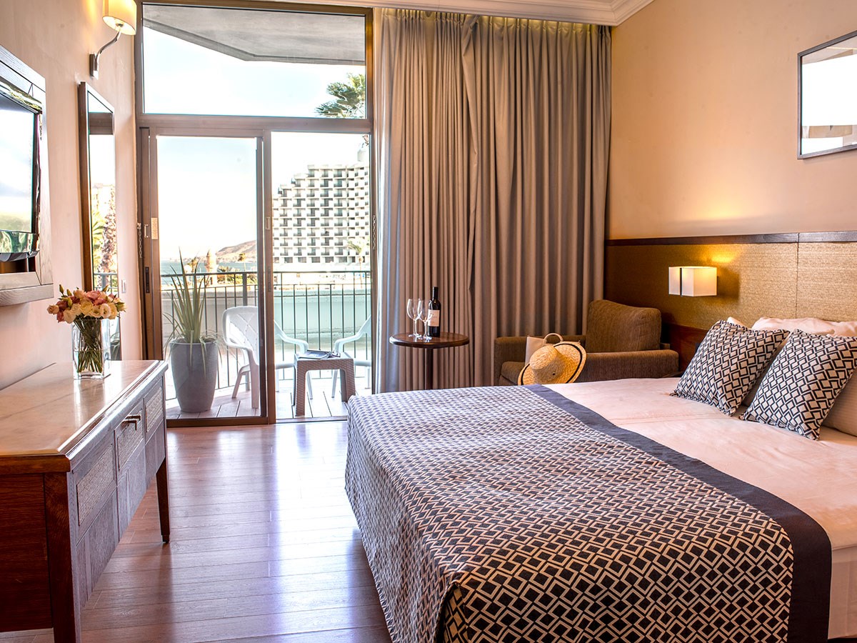 Кейсар Премьер Тверия - номера