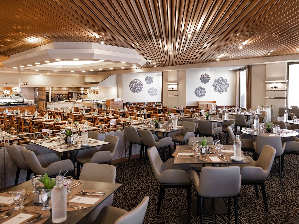 Кейсар Премьер Тверия - столовая